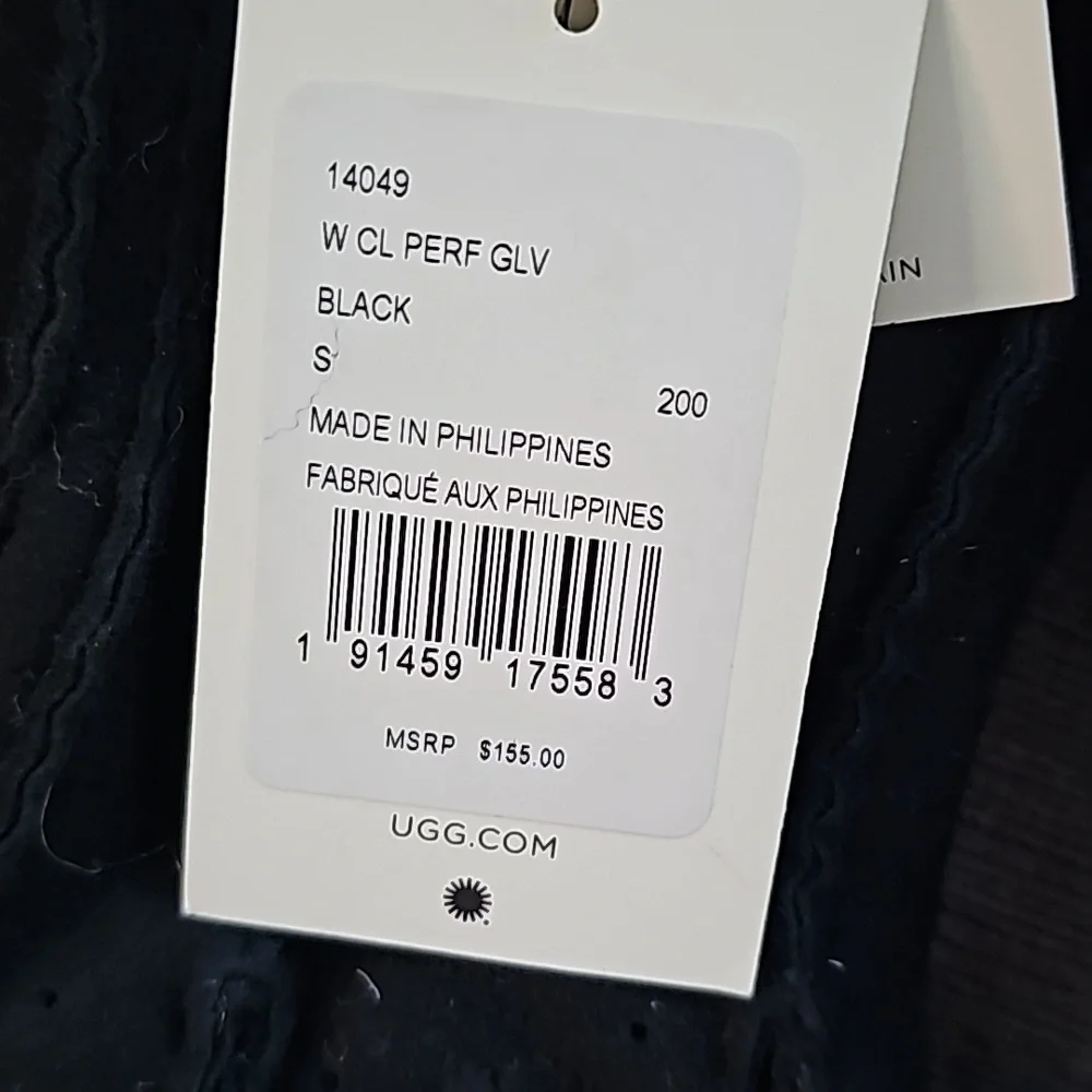 UGG Classic Perforated Genuine Dyed Shearling Gloves Black NEW w tag Size Small